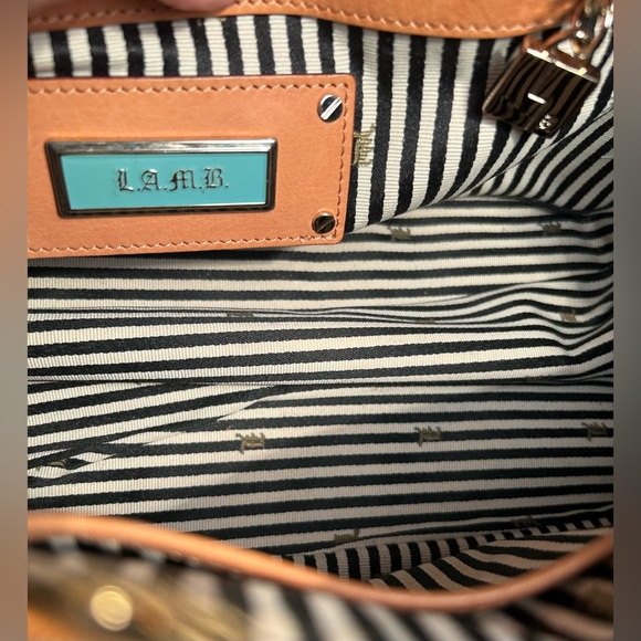 L.A.M.B. Designer Tie Dye Handbag🤩 - Picture 6 of 11